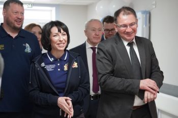 Денис Паслер: Продолжаем обновлять поликлиники и сельские подразделения больниц