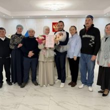 Фестиваль национальных свадеб в Свердловской области объединил торжества в честь молодоженов и юбиляров