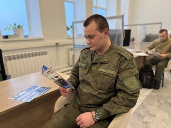 Единый перечень мер поддержки участников СВО формируется во всех свердловских муниципалитетах по поручению Дениса Паслера
