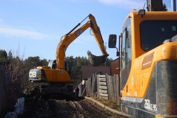 В Старых Решетах началось строительство газопровода