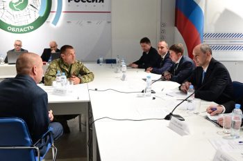 Денис Паслер провел прием свердловчан по личным вопросам