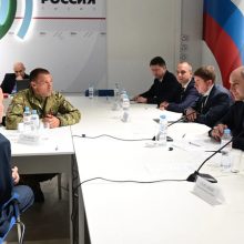 Денис Паслер провел прием свердловчан по личным вопросам