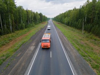 Свердловские грузоотправители и перевозчики переходят на электронные перевозочные документы с 1 сентября