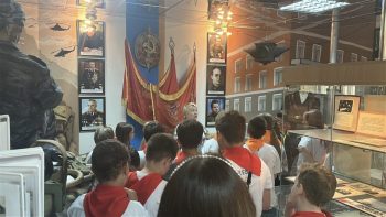 В Первоуральске продолжается Всероссийская акция «Один день с полицией России»