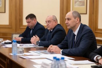 По поручению Дениса Паслера увеличен размер выплаты свердловчанам, заключившим контракт с Минобороны для участия в СВО