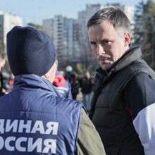 Субботник, посвященный 85-летию Свердловского областного госпиталя для ветеранов войн объединил более 100 человек