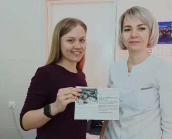 В Первоуральской больнице будущих мам поздравили с Днем беременных