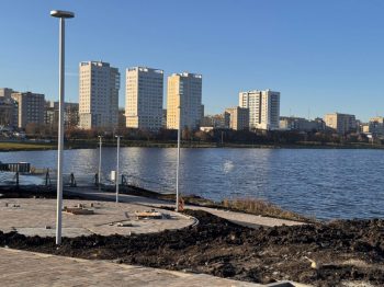 Новая точка притяжения: Денис Поляков и Павел Булатов проинспектировали реконструкцию набережной Нижне-Шайтанского пруда